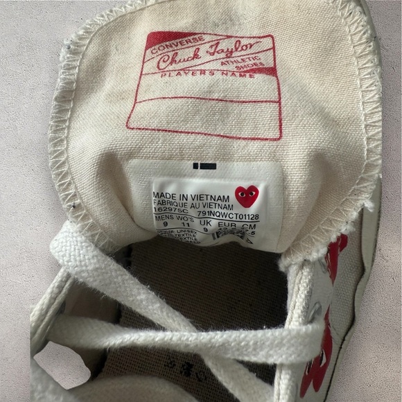 Converse Chuck 70 Low Top x Comme des Garcons Play Men’s 9 - Picture 3 of 9